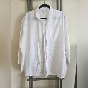 ✨️NWT✨️ Old Navy Boyfriend Fit Button Down